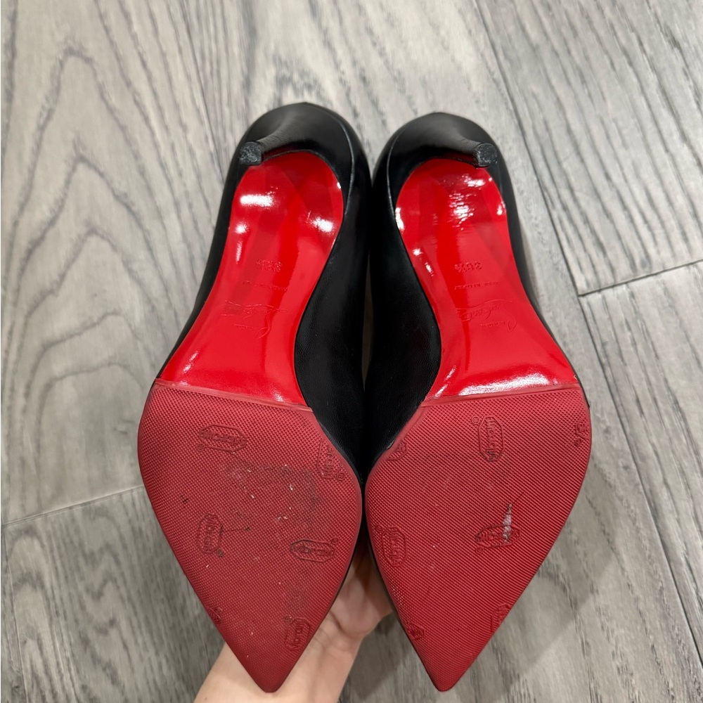 *GREAT CONDITION* CHRISTIAN LOUBOUTIN